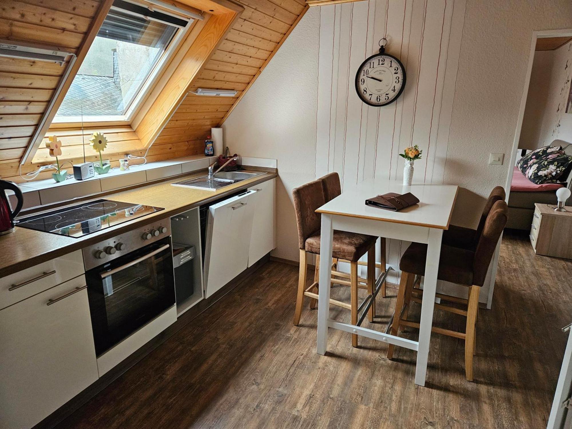 Mathildas Ferienwohnung Hatzenport Bagian luar foto